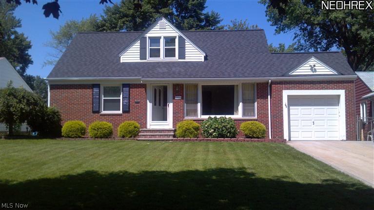 1378 Sunview Road Lyndhurst, OH 44124 - Photo 1 of 5 Welcome to 1378 Sunview Road!