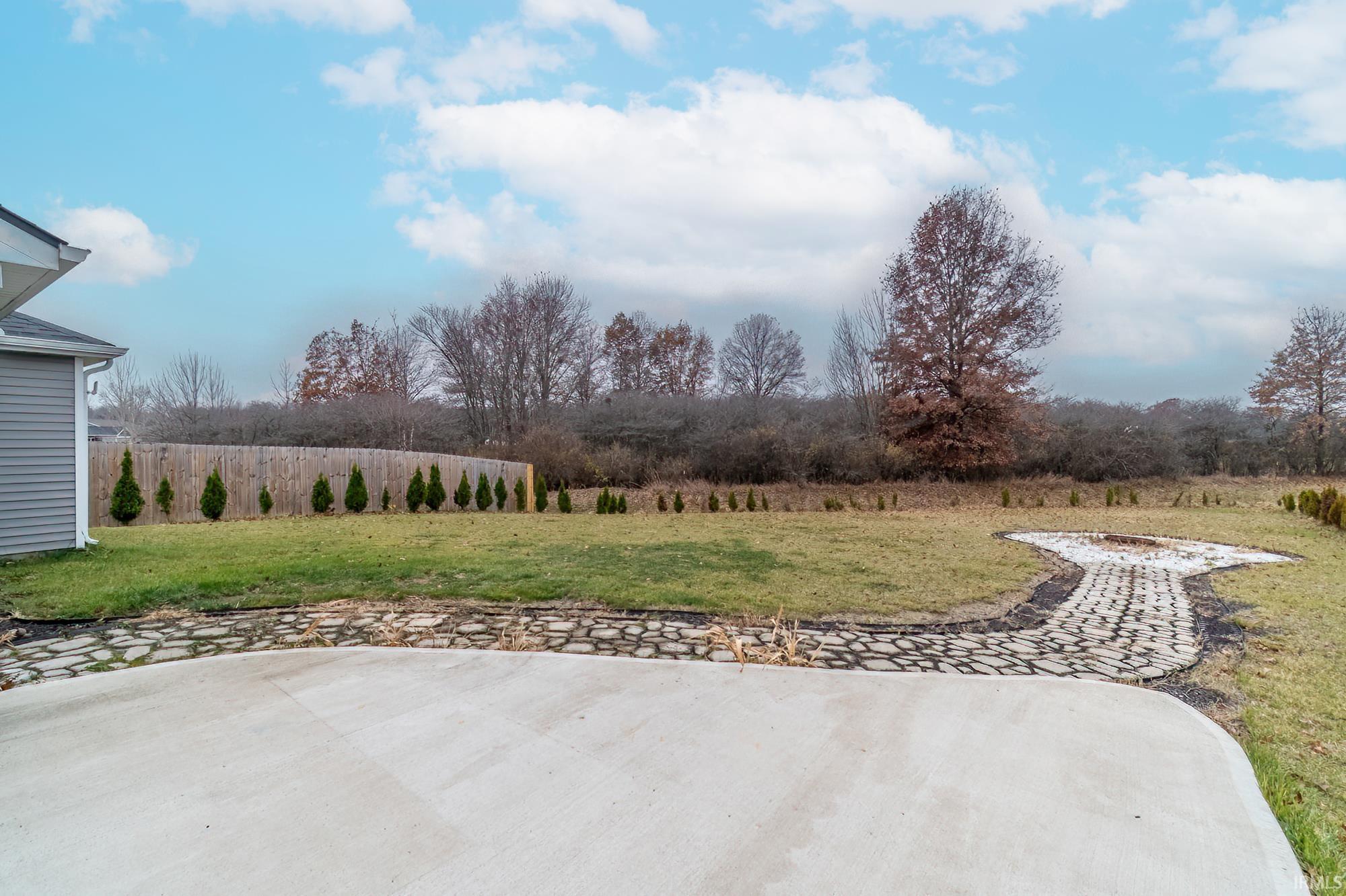 7526 Macbeth Passage Fort Wayne, IN 46818 - Photo 18 of 33