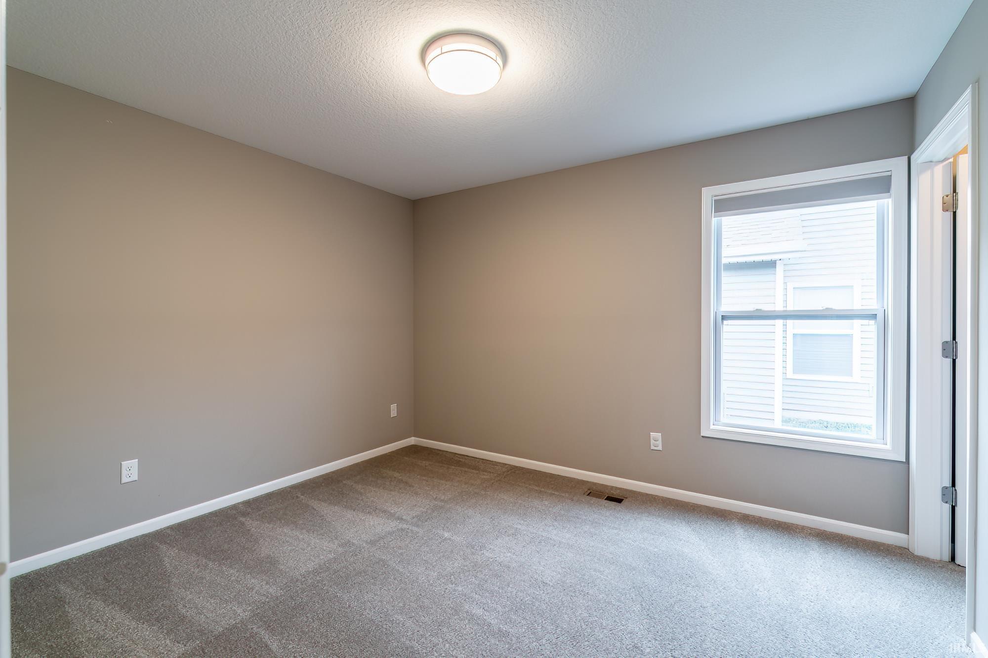 7526 Macbeth Passage Fort Wayne, IN 46818 - Photo 22 of 33