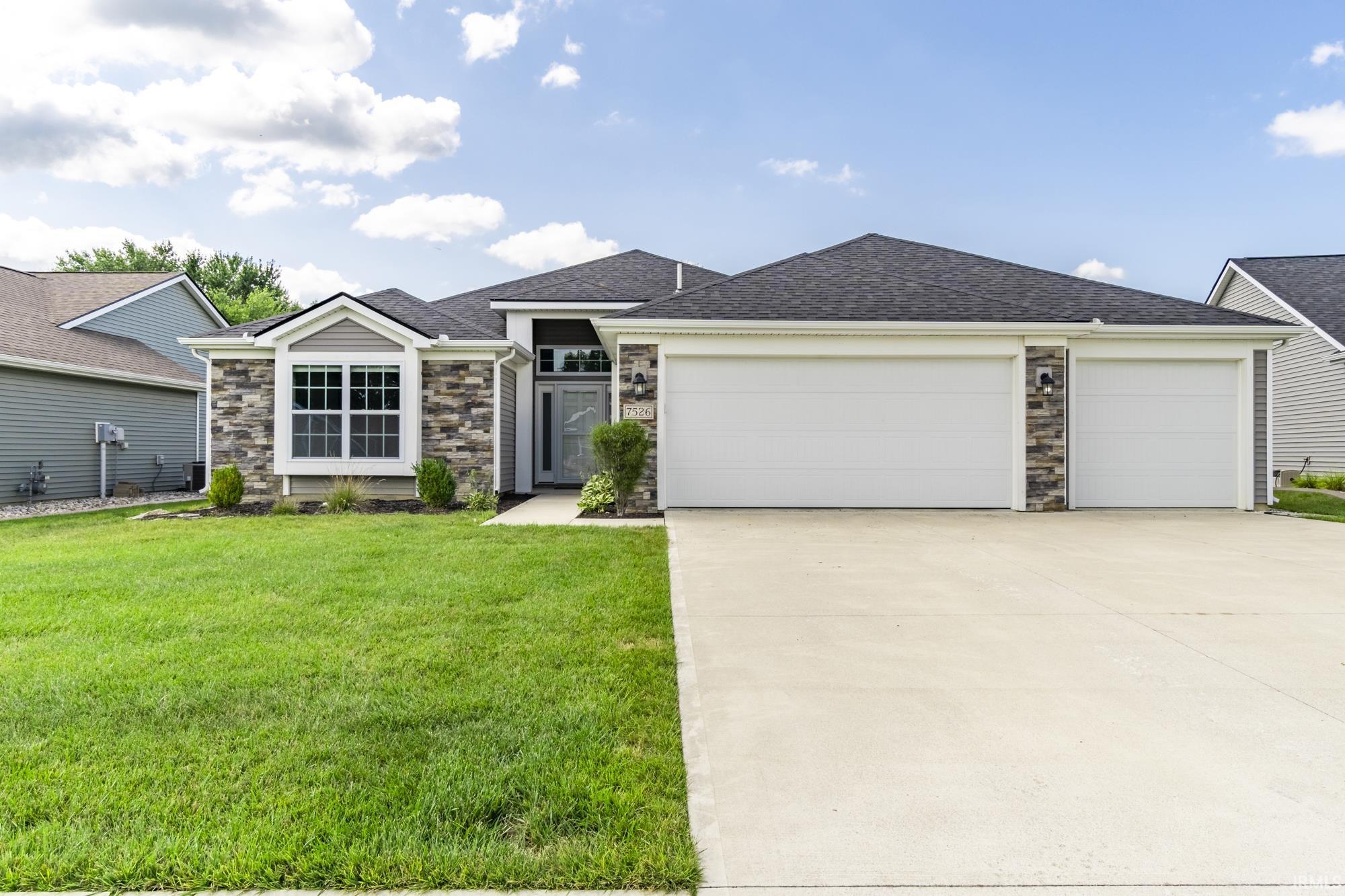 7526 Macbeth Passage Fort Wayne, IN 46818 - Photo 28 of 33