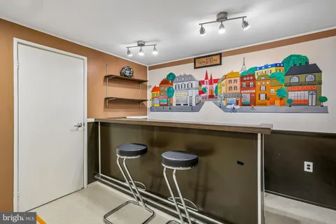 $675,000 | 2 Foxhall Court, Silver Spring, MD 20906