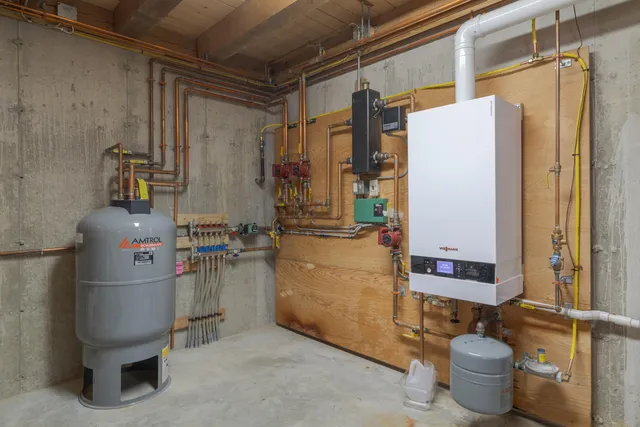 $735,000 | 30 Ridgewood Lane, Mount Desert, ME 04660