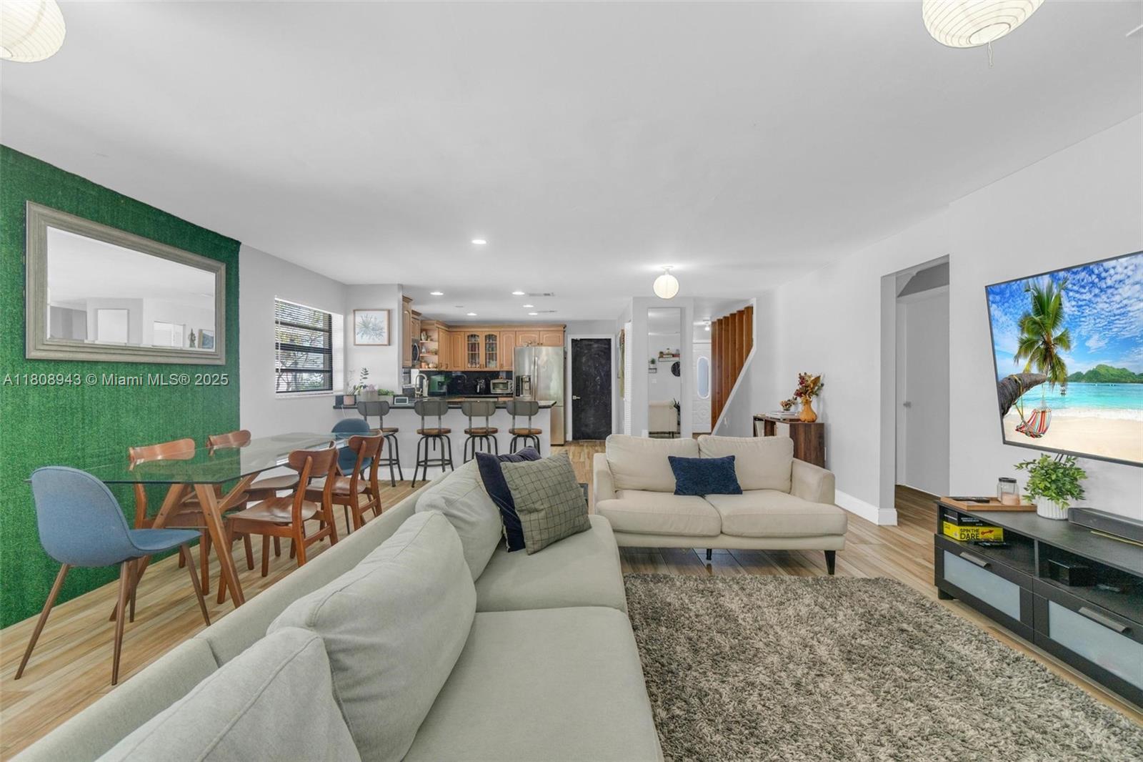 2412 Raleigh Street Hollywood, FL 33020 - Photo 8 of 38 Gallery Image 8