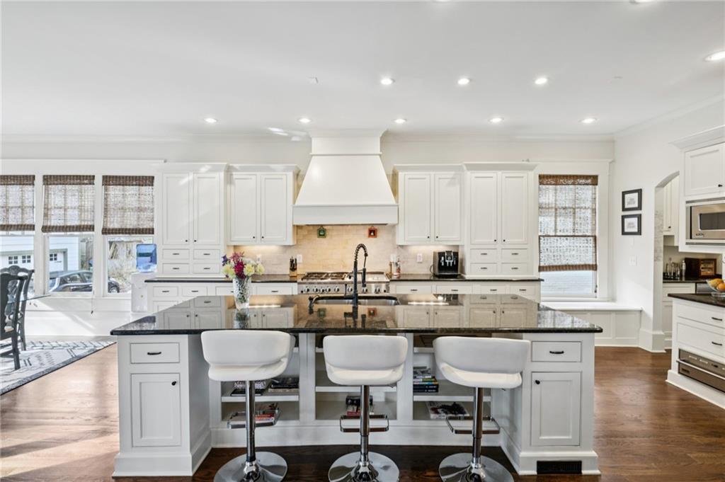 387 9th Street Northeast Atlanta, GA 30309 - Photo 17 of 89