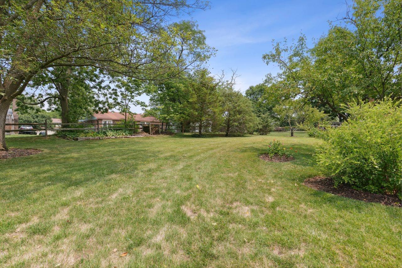 706 Yorkhaven Road Springdale, OH 45246 - Photo 30 of 35 Gallery Image 30