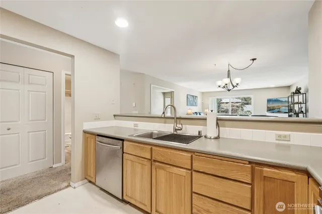 $399,950 | 2001 120th Place Southeast, Unit 2204, Everett, WA 98208