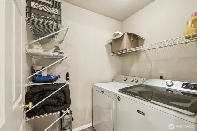 $399,950 | 2001 120th Place Southeast, Unit 2204, Everett, WA 98208