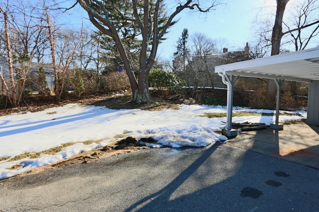 34 Old Salem Road Marblehead, MA 01945 - Photo 9 of 11 Gallery Image 9