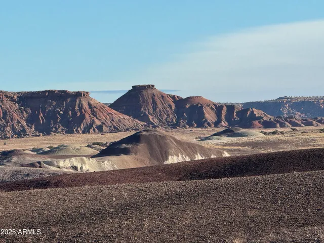 a view of water with sky view