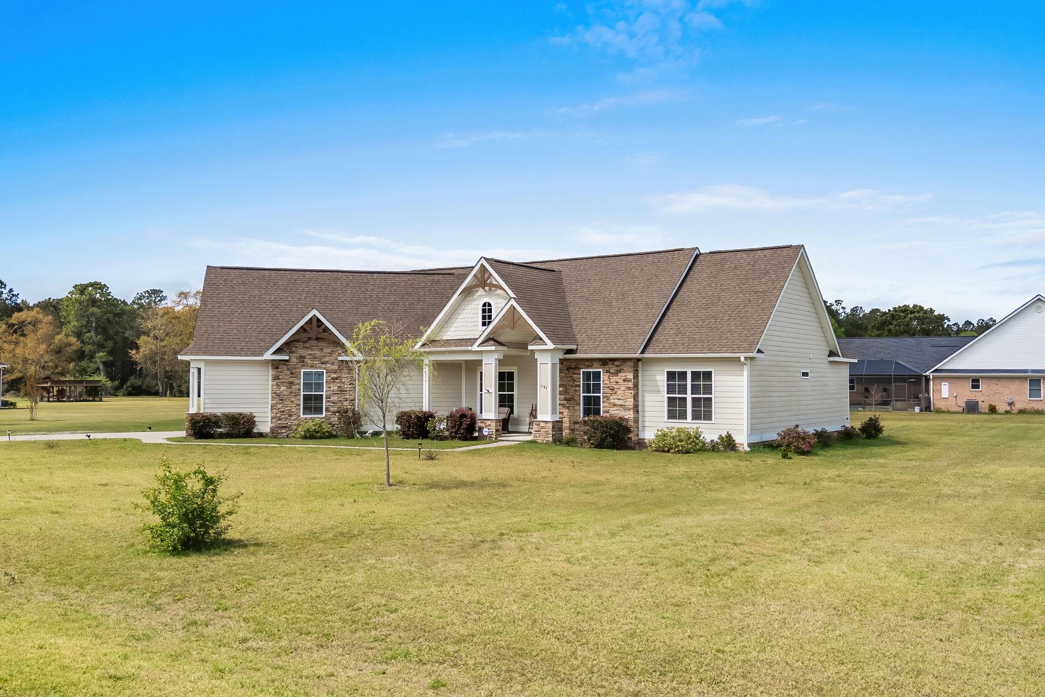 687 Tiger Paw Road Loris, SC 29569 - Photo 3 of 58