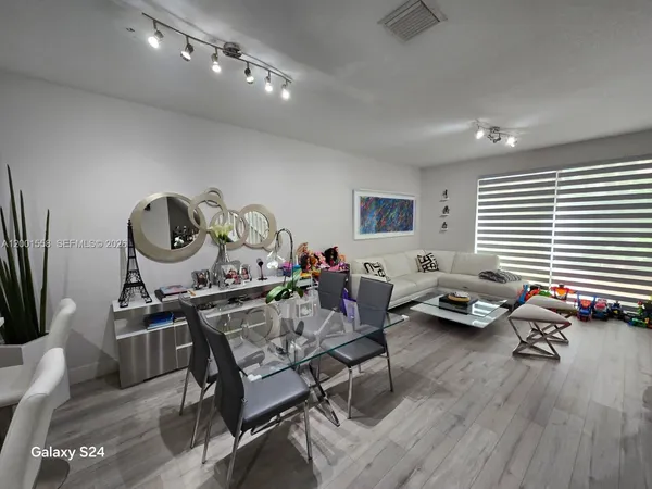 $2,900 | 2190 Hacienda Terrace, Unit 2190, Weston, FL 33327