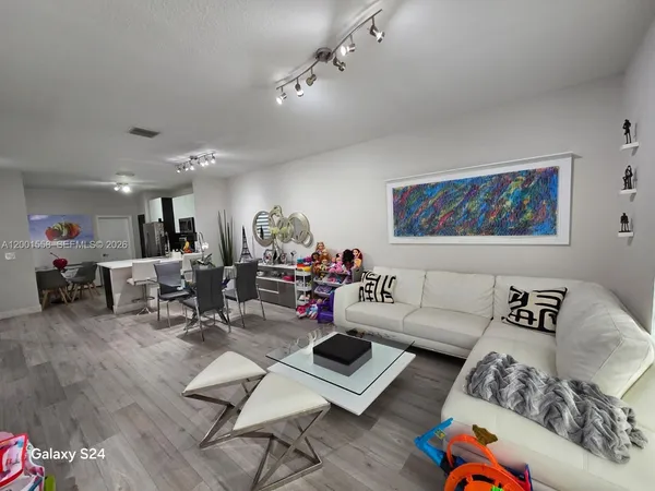 $2,900 | 2190 Hacienda Terrace, Unit 2190, Weston, FL 33327