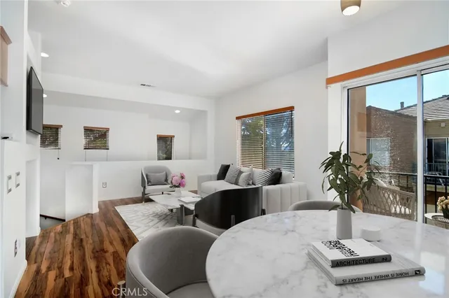 $429,000 | 26925 Hillsborough Parkway, Unit 96, Valencia, CA 91354