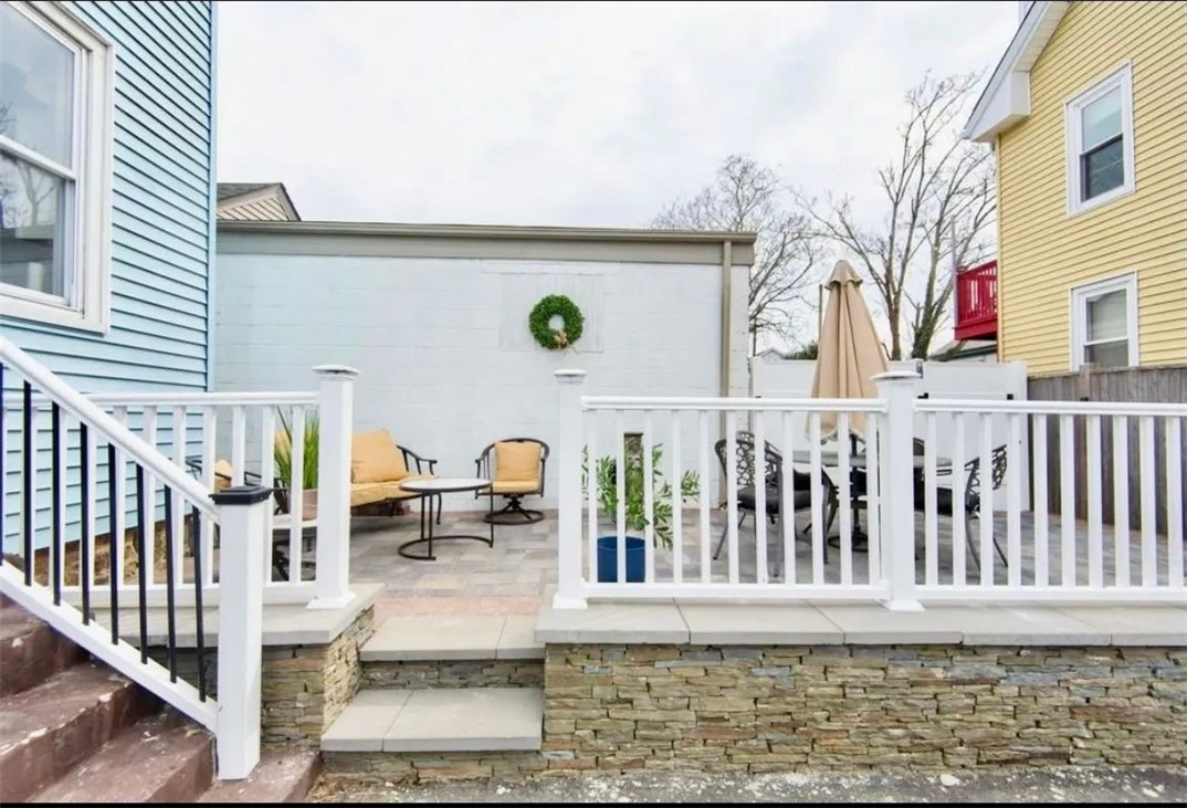 693 Thames Street, Unit 1 Newport, RI 02840 - Photo 13 of 14