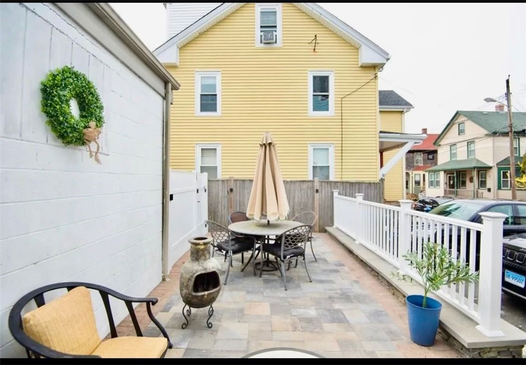 693 Thames Street, Unit 1 Newport, RI 02840 - Photo 14 of 14