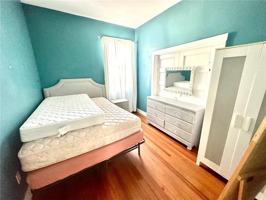 693 Thames Street, Unit 1 Newport, RI 02840 - Photo 10 of 14