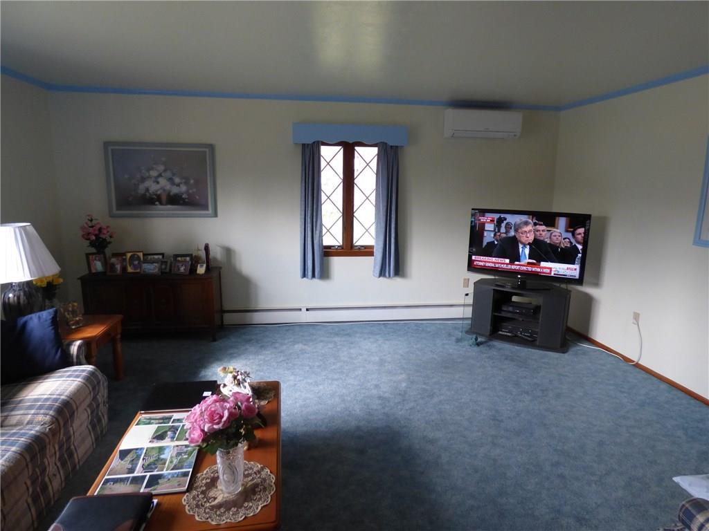 9 Highlandview Road Carnegie, PA 15106 - Photo 9 of 25 Gallery Image 9