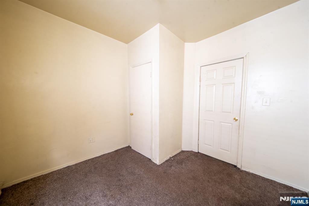 131 South 8th Street, Unit 2 Newark, NJ 07107 - Photo 5 of 7