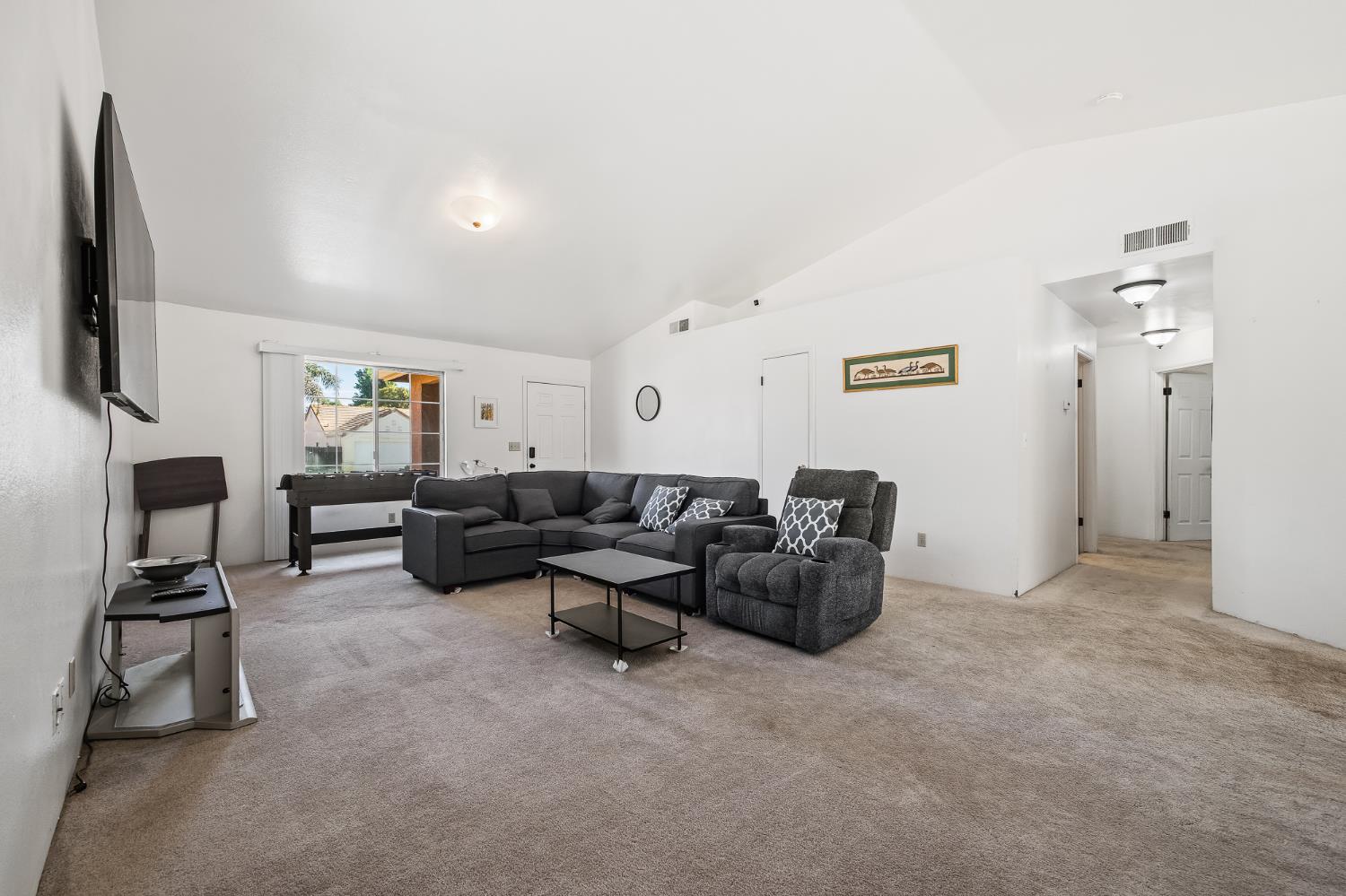 434 Occidental Court Merced, CA 95348 - Photo 9 of 38