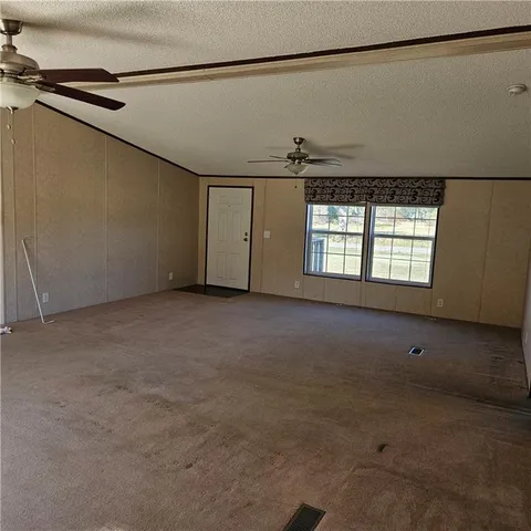 $175,000 | 915 East 9th Street, Cherryvale, KS 67335