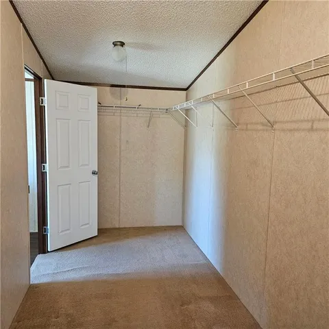 $175,000 | 915 East 9th Street, Cherryvale, KS 67335