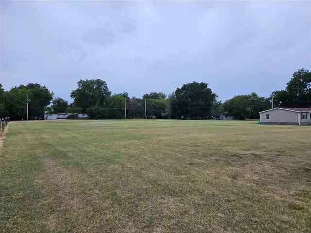 $175,000 | 915 East 9th Street, Cherryvale, KS 67335