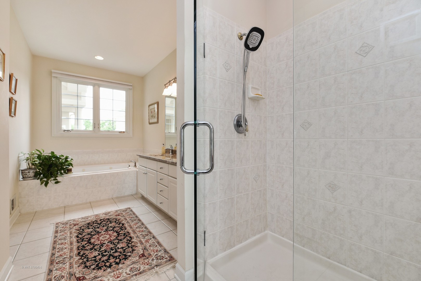 2425 Ridgewood Court Aurora, IL 60502 - Photo 16 of 25