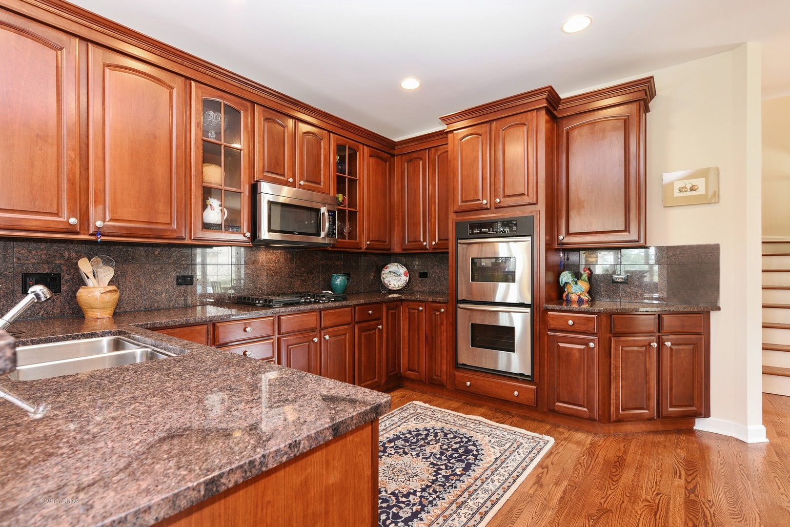 2425 Ridgewood Court Aurora, IL 60502 - Photo 7 of 25