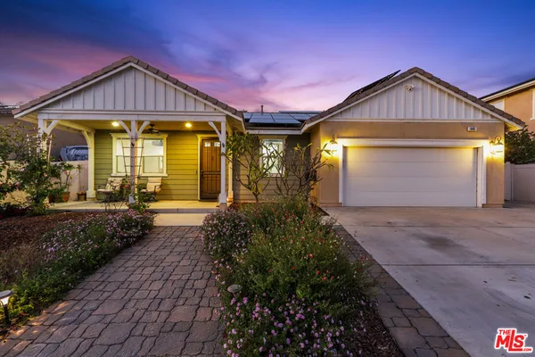 $835,000 | 445 Edgewood Drive, Fillmore, CA 93015