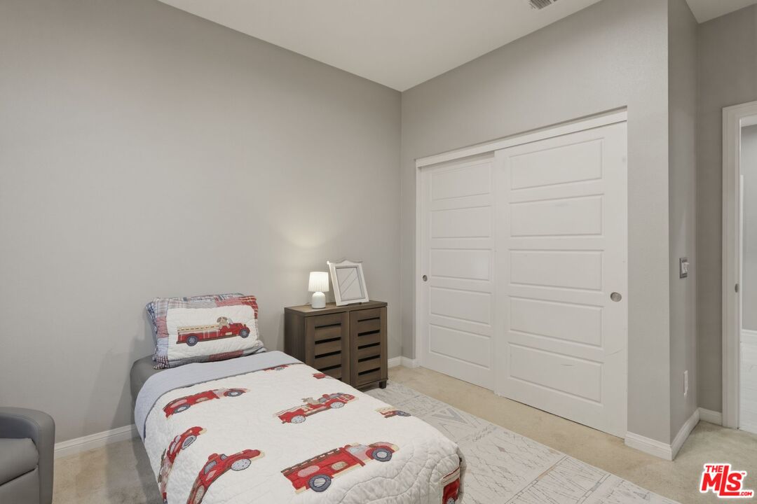 445 Edgewood Drive Fillmore, CA 93015 - Photo 17 of 41