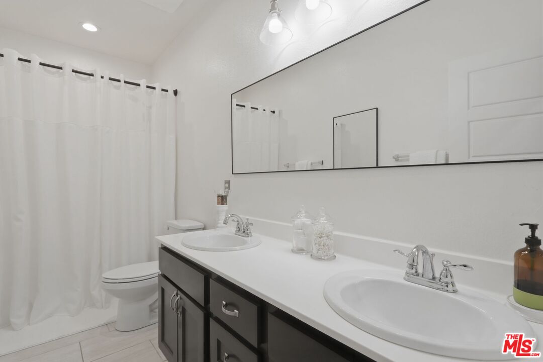 445 Edgewood Drive Fillmore, CA 93015 - Photo 27 of 41