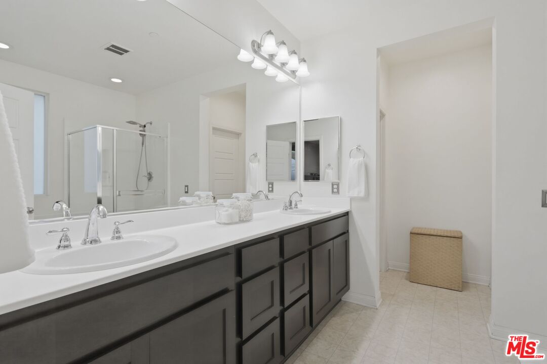 445 Edgewood Drive Fillmore, CA 93015 - Photo 28 of 41