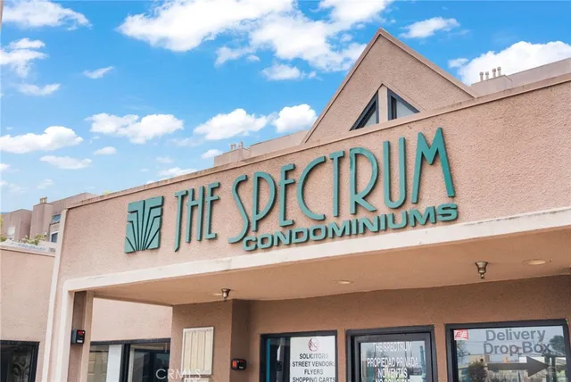 $349,000 | 450 East 4th Street, Unit 344, Santa Ana, CA 92701