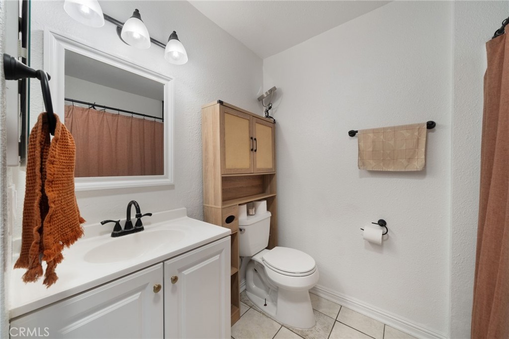 450 East 4th Street, Unit 344 Santa Ana, CA 92701 - Photo 22 of 25