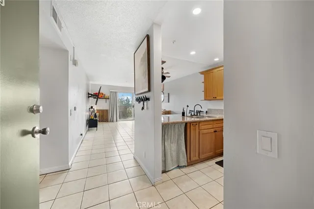 $349,000 | 450 East 4th Street, Unit 344, Santa Ana, CA 92701