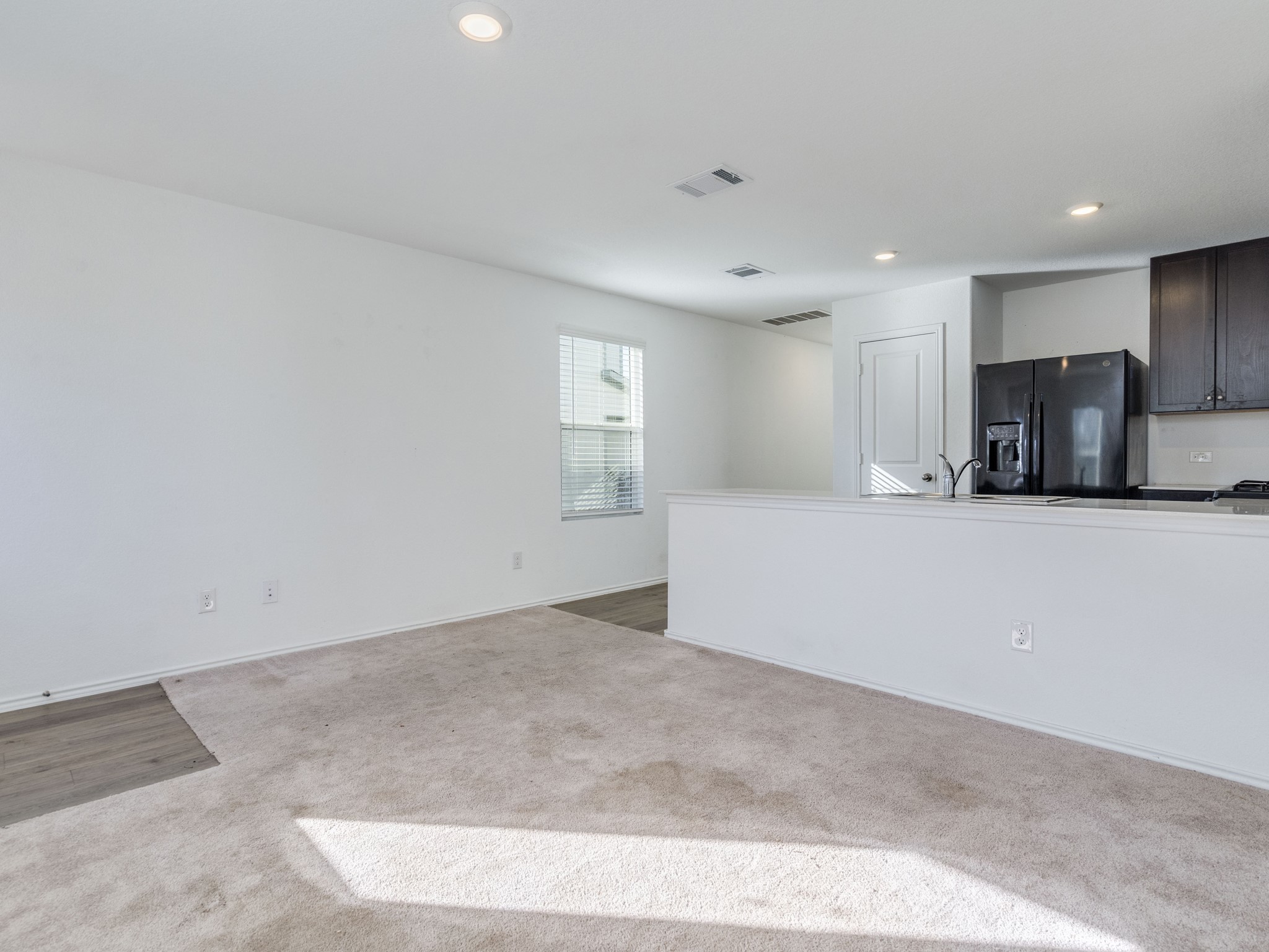 41 Trinity Circle Lockhart, TX 78644 - Photo 12 of 27