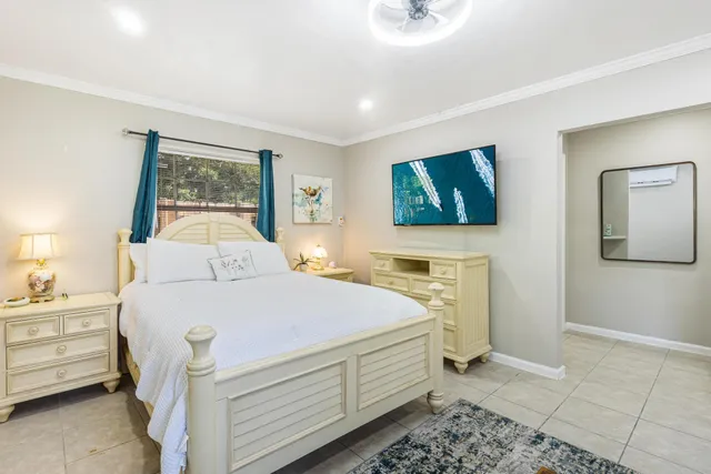 $1,290,000 | 3311 Southeast 6th Street, Pompano Beach, FL 33062