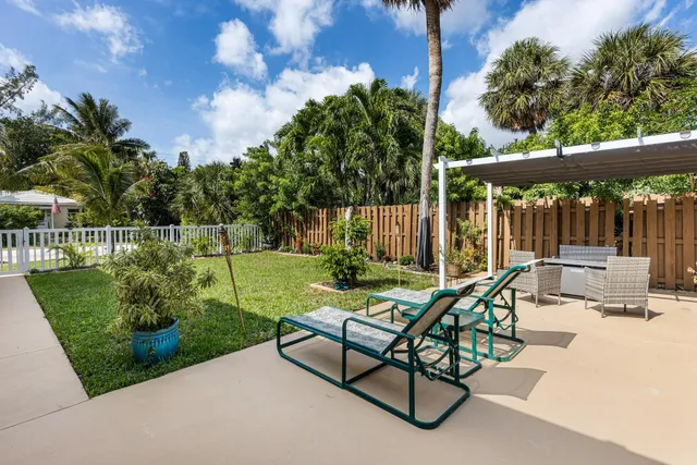 $1,290,000 | 3311 Southeast 6th Street, Pompano Beach, FL 33062