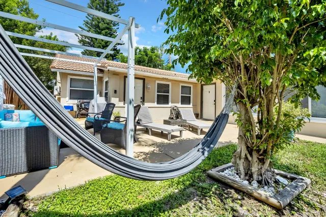 $1,290,000 | 3311 Southeast 6th Street, Pompano Beach, FL 33062