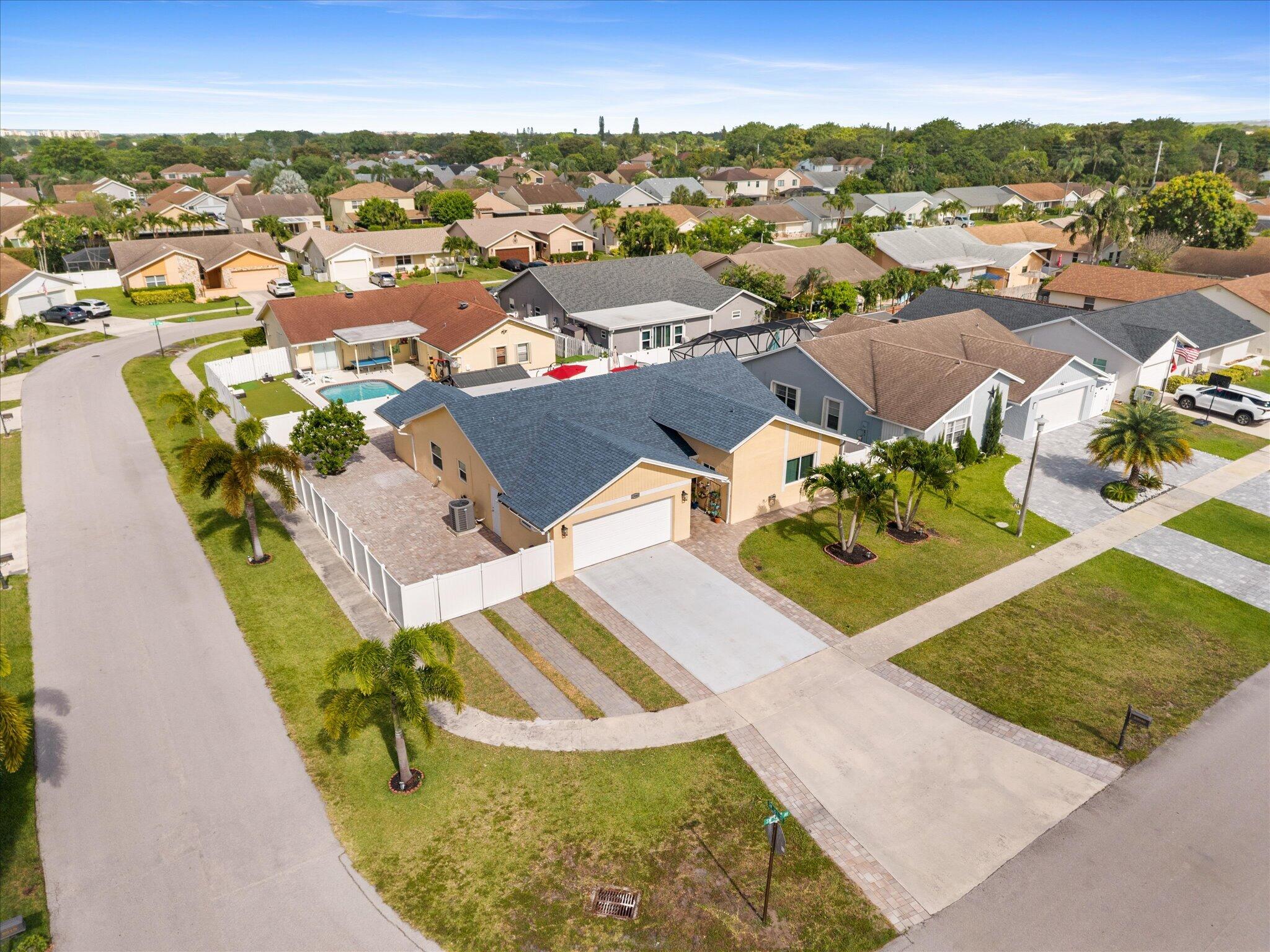 23040 Southwest 54th Avenue Boca Raton, FL 33433 - Photo 36 of 50 39-39