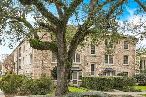 $6,000,000 | 5402 St Charles Avenue, New Orleans, LA 70115