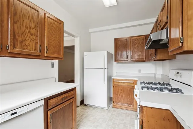 $6,000,000 | 5402 St Charles Avenue, New Orleans, LA 70115