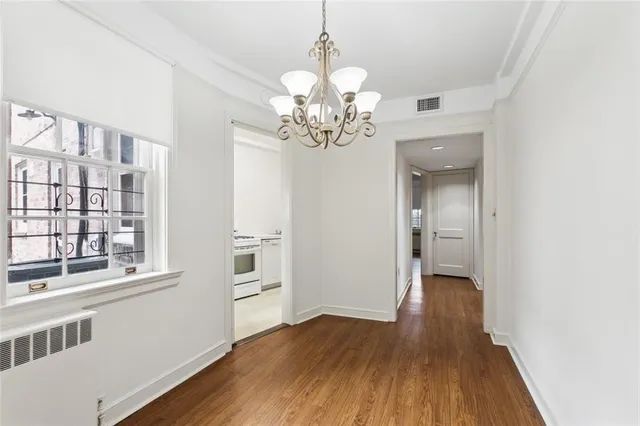 $6,000,000 | 5402 St Charles Avenue, New Orleans, LA 70115