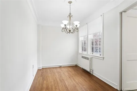 $6,000,000 | 5402 St Charles Avenue, New Orleans, LA 70115