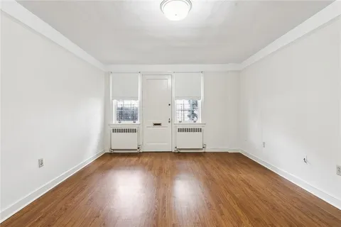 $6,000,000 | 5402 St Charles Avenue, New Orleans, LA 70115