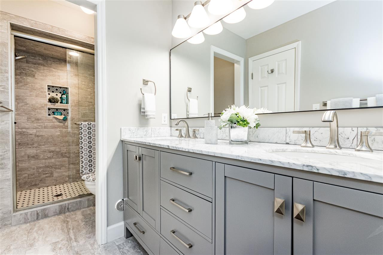 7301 Quinby Court Raleigh, NC 27613 - Photo 22 of 23 Master Bath/Spa