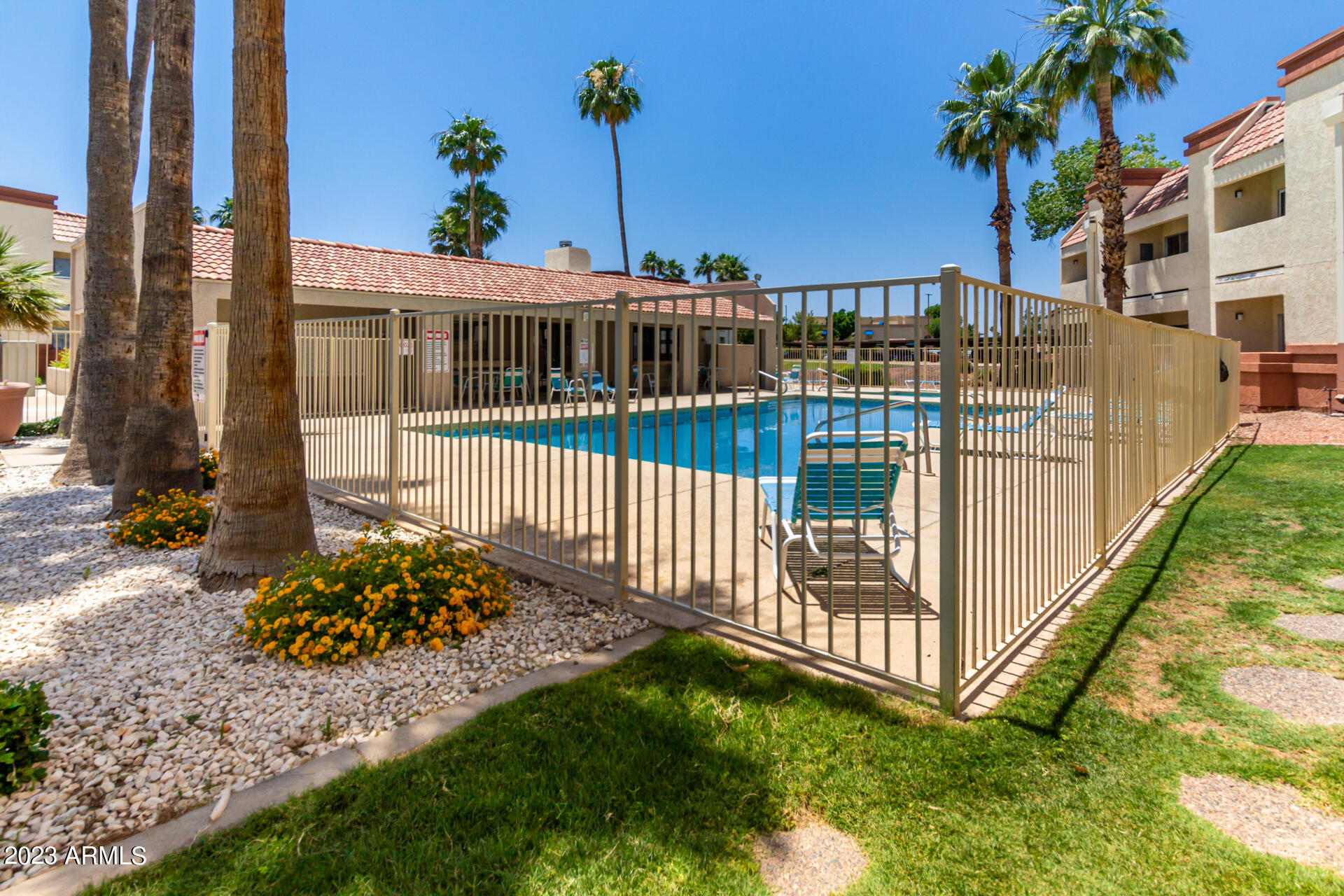 12123 West Bell Road, Unit 129 Surprise, AZ 85378 - Photo 17 of 21 Com