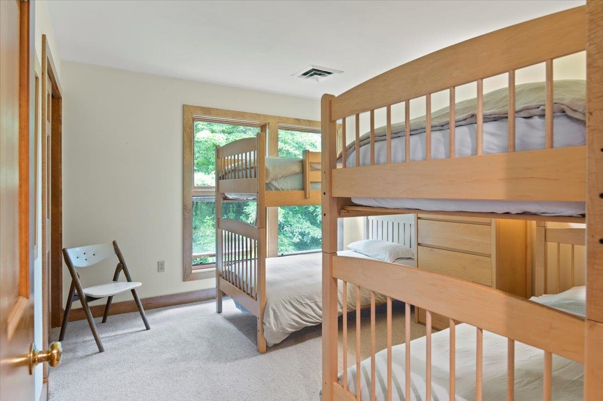 11 Summit View Road, Unit 11 Winhall, VT 05340 - Photo 15 of 32 Gallery Image 15