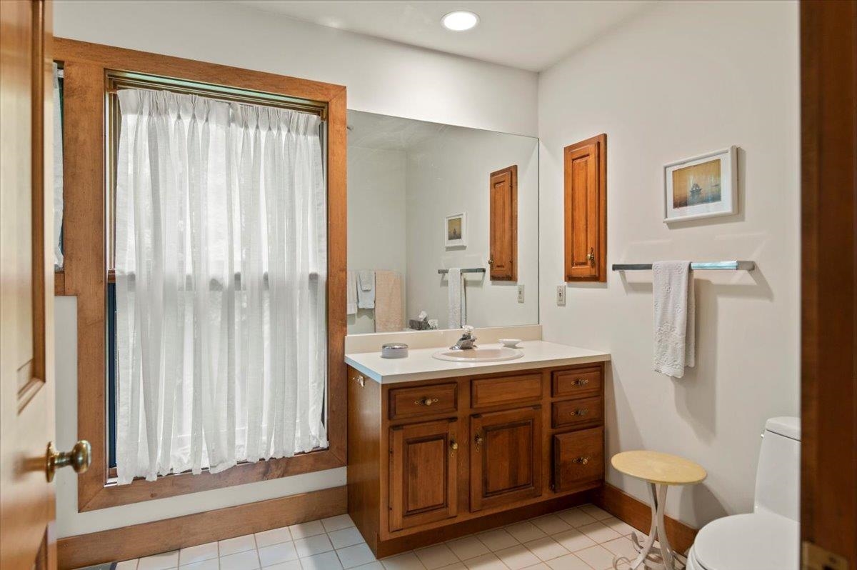11 Summit View Road, Unit 11 Winhall, VT 05340 - Photo 9 of 32 Gallery Image 9