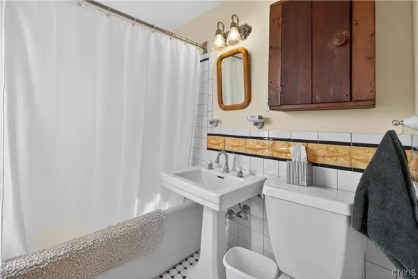 $850,000 | 37 East Street, Skaneateles, NY 13152